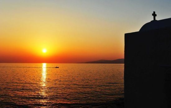 爱琴海的璀璨明珠 惊艳圣托里尼岛美景 _旅游