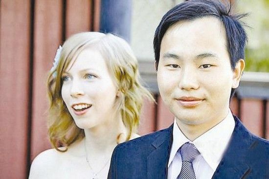 中大保安娶了瑞典留学生 励志保安哥成屌丝新