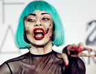 欧美歌手万圣节被恶搞僵尸装 Gaga被笑称每天都过节
