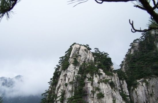 武汉周边自驾游导航 向北行驶玩遍高山峡谷
