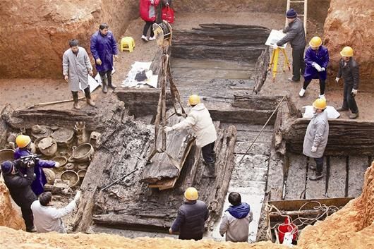 随州发现春秋至东汉古墓群 现罕见亚字形古墓