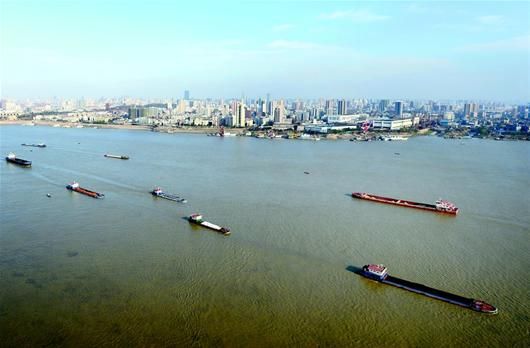 武汉启动航运物流中心建设 将实现增加值815亿