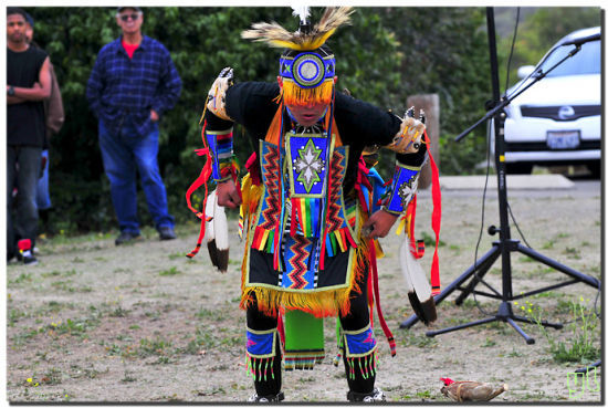 印第安部落野性的原始舞蹈
