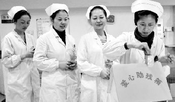 江城医院捐款箱被盗 医护人员自发捐款700元(