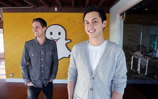 Snapchat与阿里谈融资 估值达100亿美元_新浪